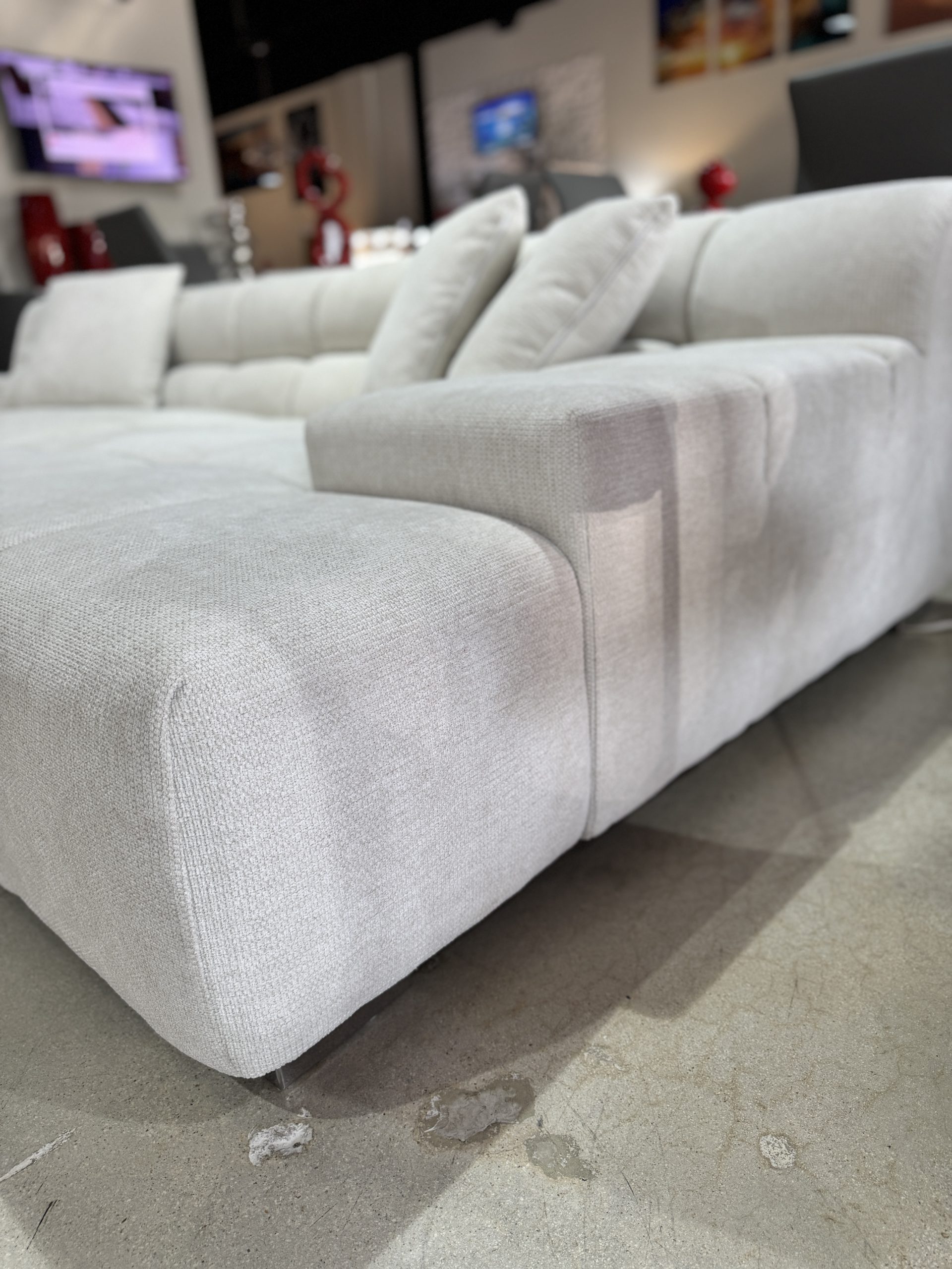 Midtown Sectional Cream RIGHT - Image 7